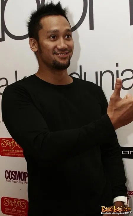 Foto Tora Sudiro