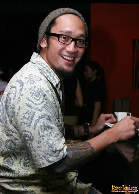Foto Tora Sudiro