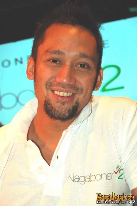 Foto Tora Sudiro