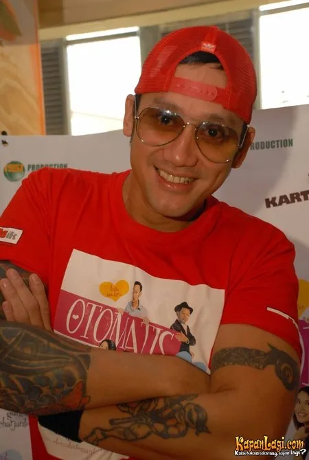 Foto Tora Sudiro