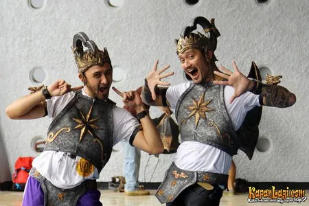 Foto Tora Sudiro