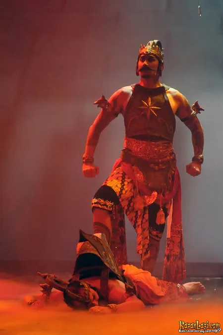Foto Tora Sudiro