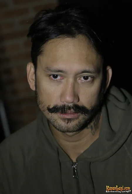 Foto Tora Sudiro