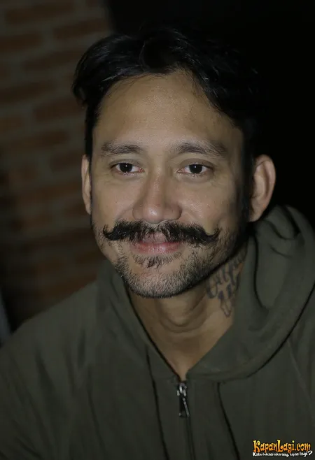 Foto Tora Sudiro