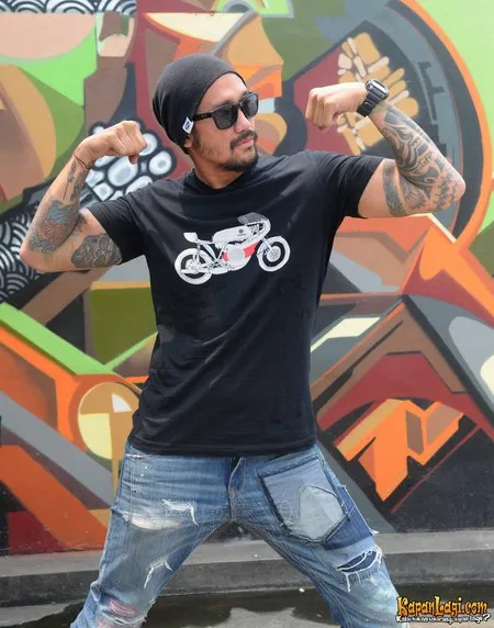 Foto Tora Sudiro