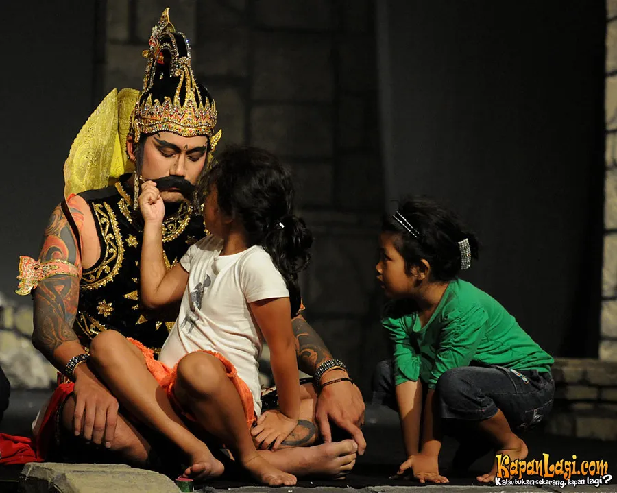 Tora Sudiro bersama anak-anaknya ©KapanLagi.com