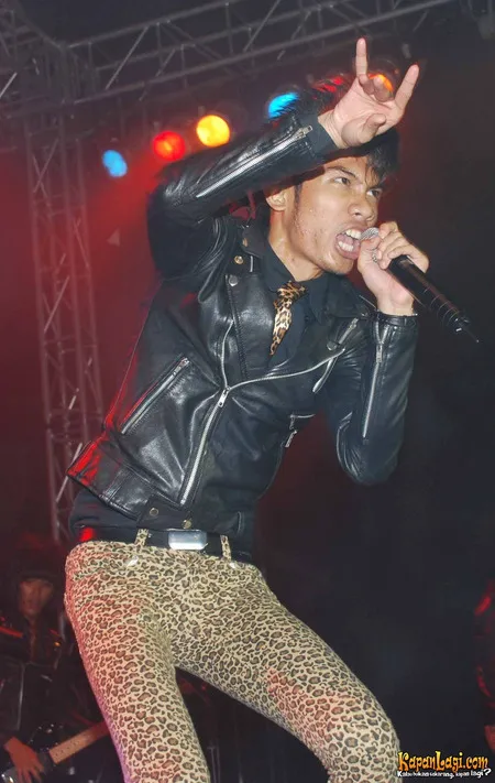 Foto Tria Changcuters