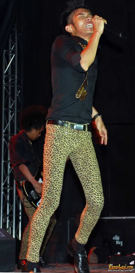 Foto Tria Changcuters