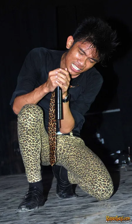 Foto Tria Changcuters