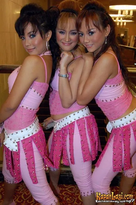 Foto Trio Macan. Nomor Foto: 002