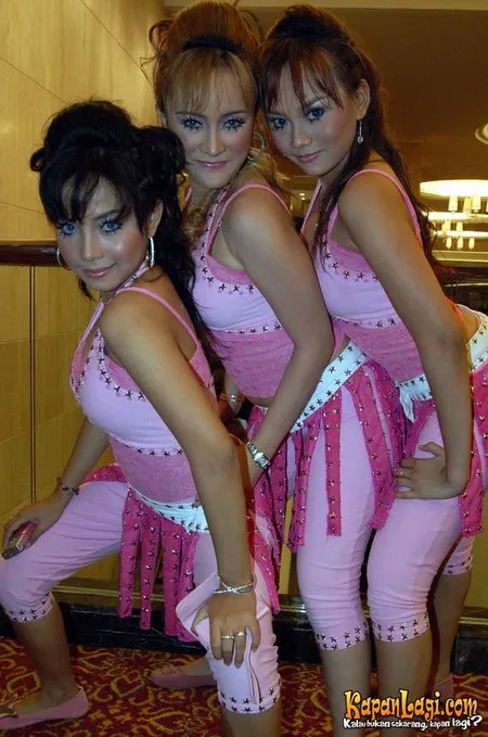 Foto Trio Macan. Nomor Foto: 003