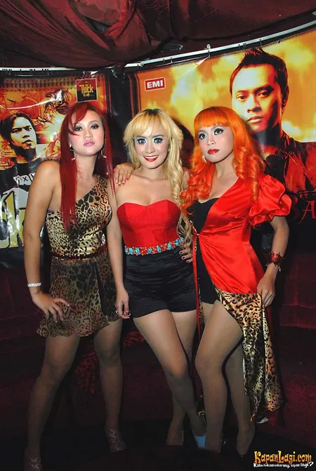 Foto Trio Macan