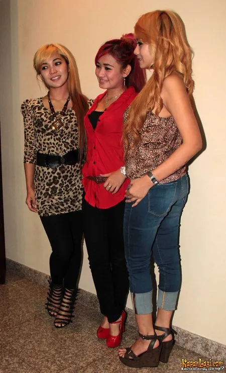Foto Trio Macan