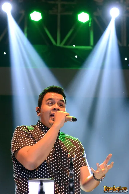 Foto Tulus