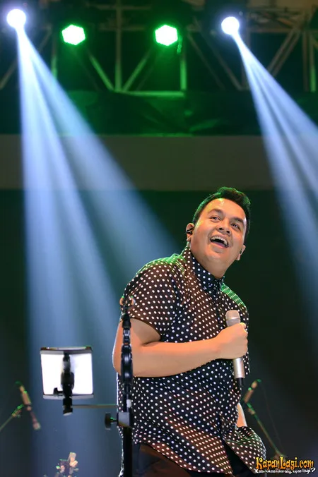 Foto Tulus