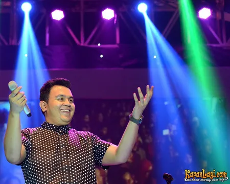 Foto Tulus