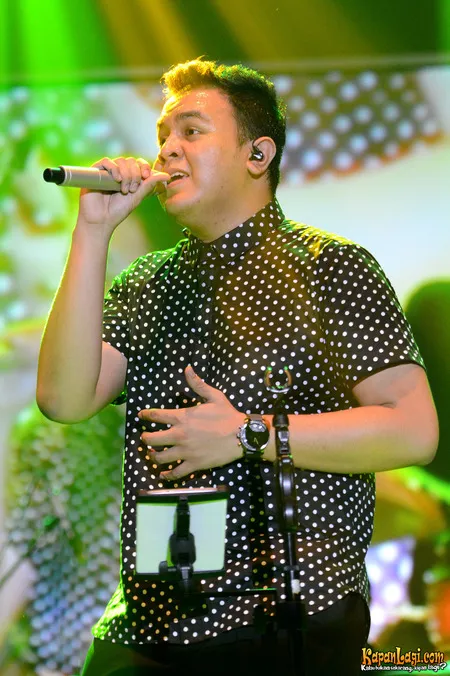 Foto Tulus