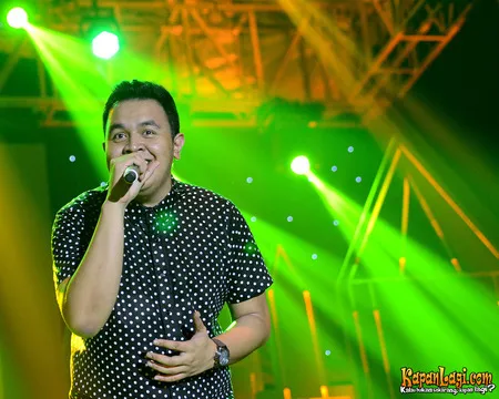 Foto Tulus