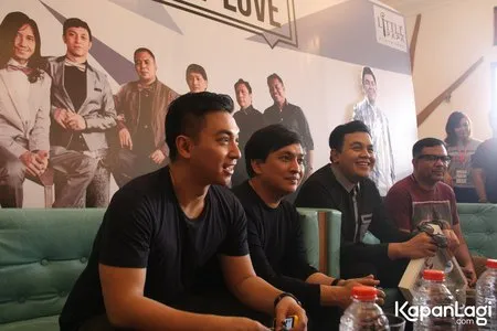 Foto Tulus