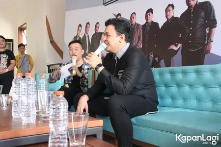 Foto Tulus