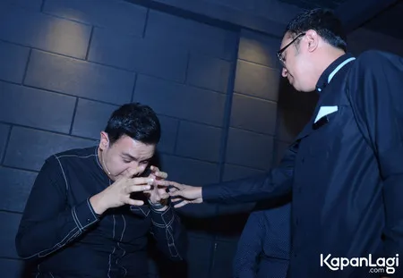 Foto Tulus
