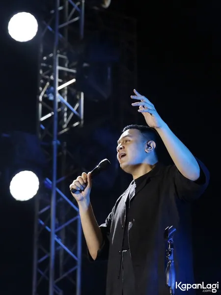 Foto Tulus