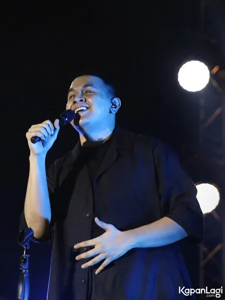 Foto Tulus