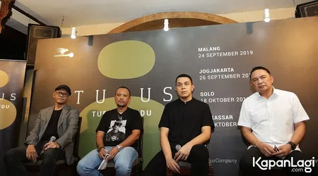 Foto Tulus