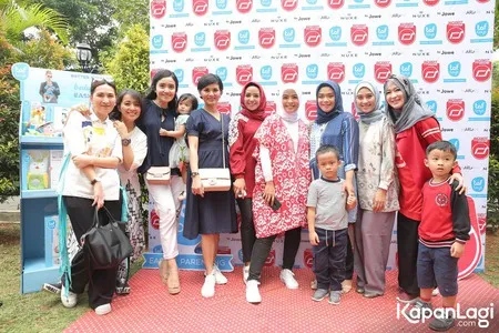Foto Tya Ariestya