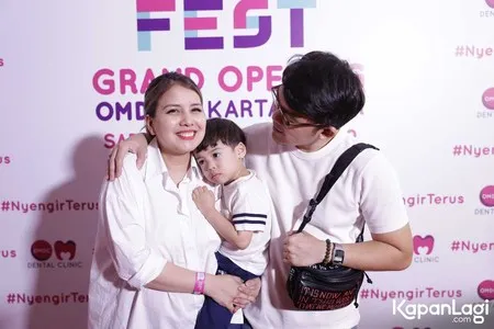 Foto Tya Ariestya