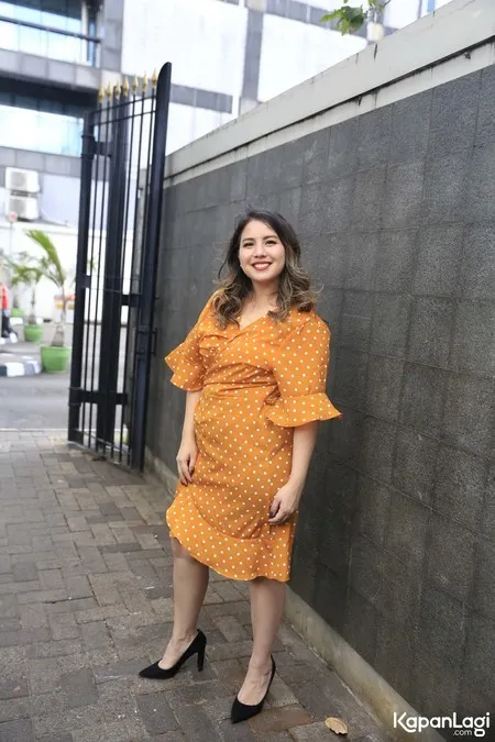 Foto Tya Ariestya