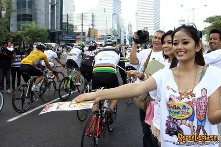 Foto Tya Restyana