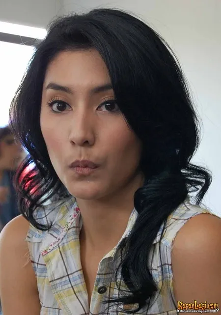 Foto Tyas Mirasih