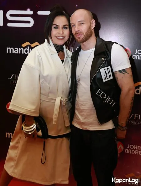 Foto Tyson James Lynch