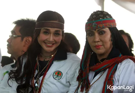 Foto Ully Sigar Rusady