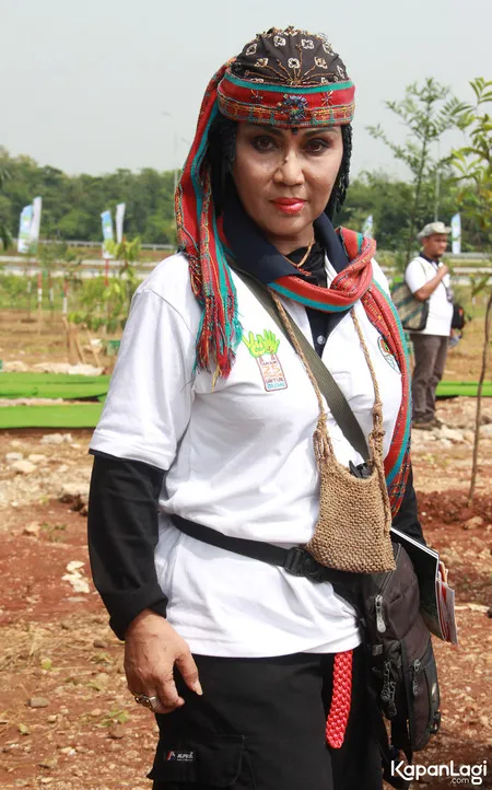 Foto Ully Sigar Rusady