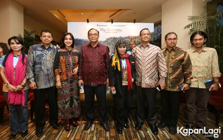 Foto Ully Sigar Rusady