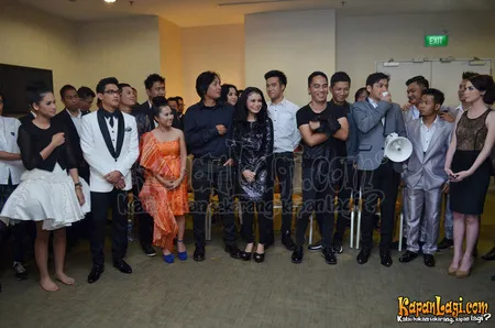Foto Ungu