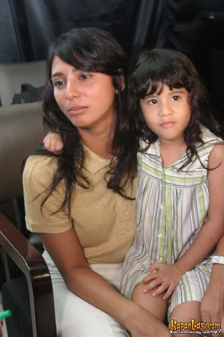 Foto Unique Priscilla