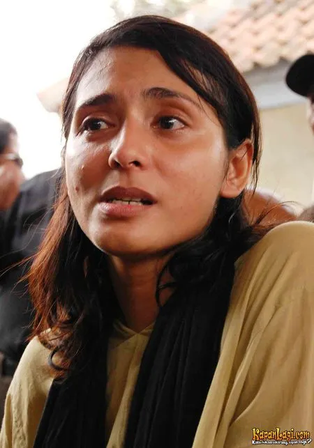 Foto Unique Priscilla