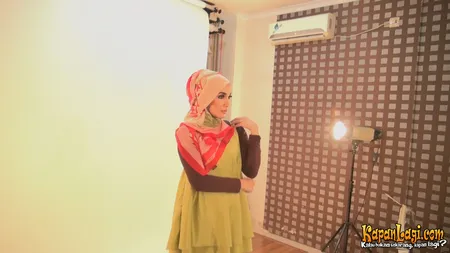 Foto Ussy Sulistiawaty