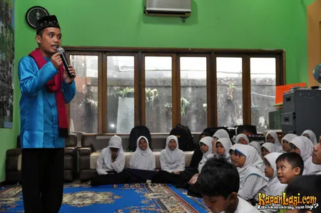Foto Ustadz Maulana