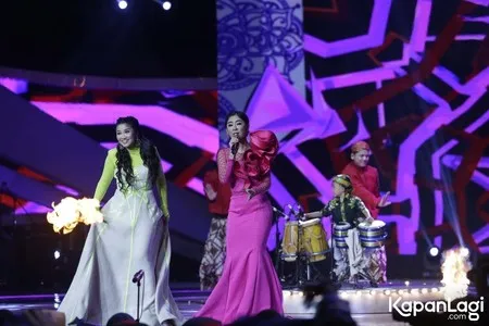 Foto Uut Permatasari