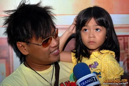 Foto Uya Kuya
