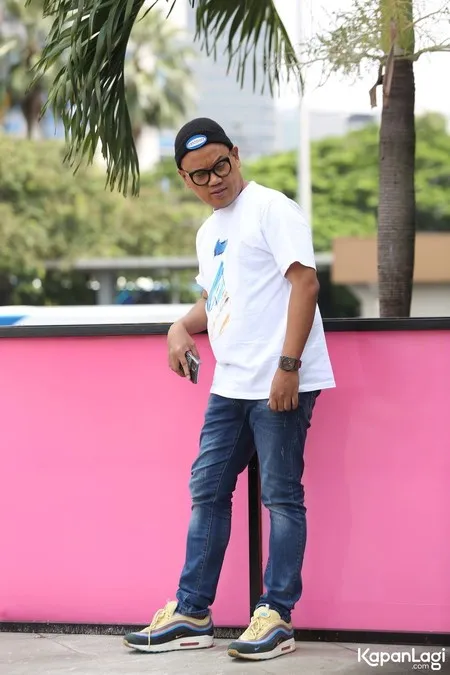 Foto Uya Kuya