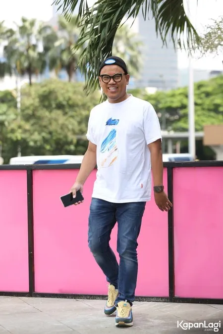 Foto Uya Kuya