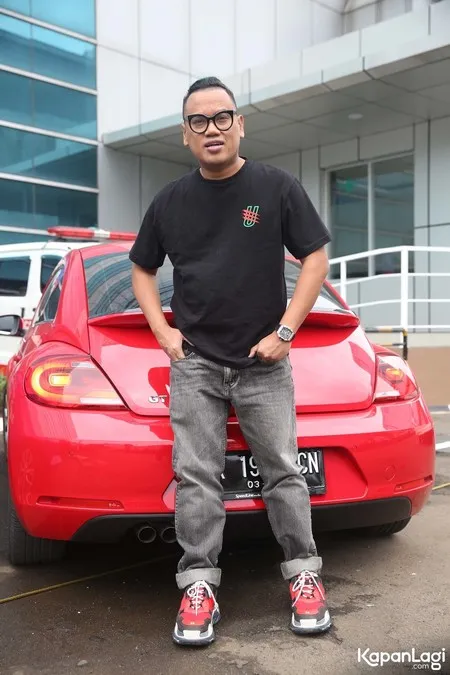 Foto Uya Kuya
