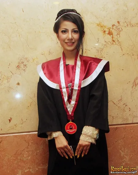 Foto Vanya Pranashinta