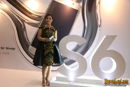 Foto Vebbina Kaunang