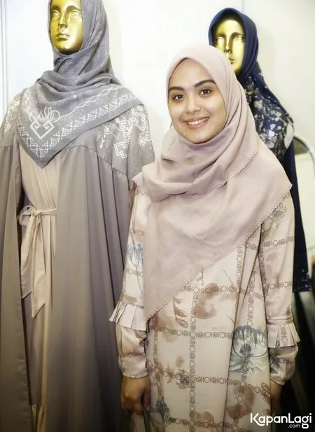 Foto Vebby Palwinta